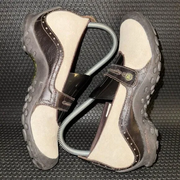 Merrell Women's Flats in Brown and Cream - Picture 5 of 8